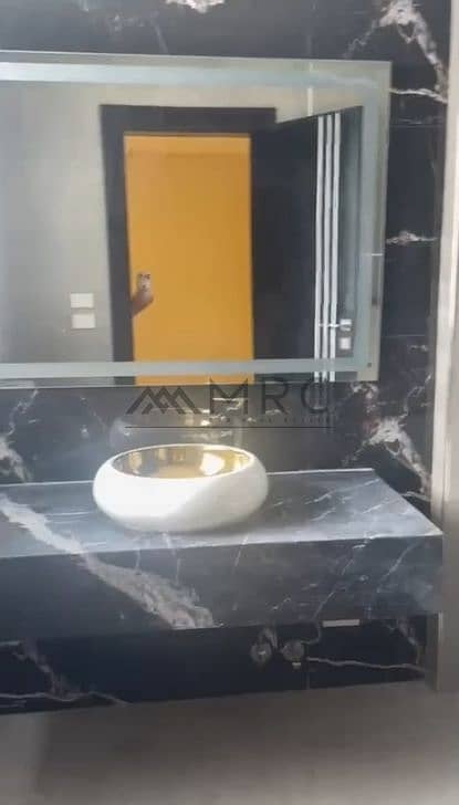 7 Screenshot_1-2-2026_125241_web. whatsapp. com. jpeg