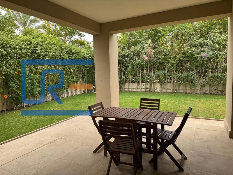 2 66f4076c-7f3f-4bac-aace-1b2be87f1de4. jpeg