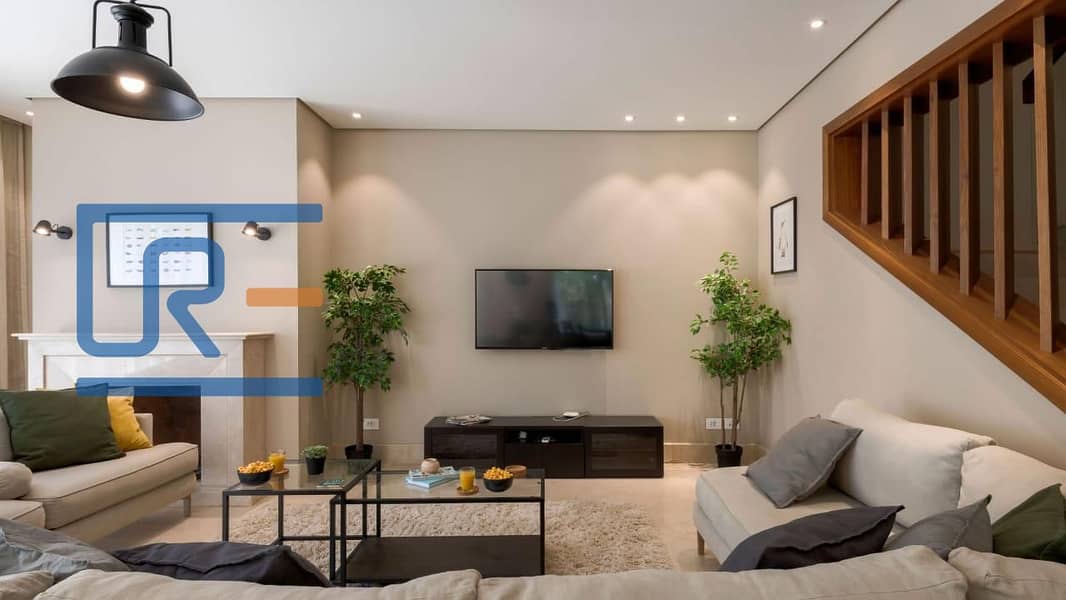 15 c8960786-5b00-4666-95c0-f139ba508526. jpeg