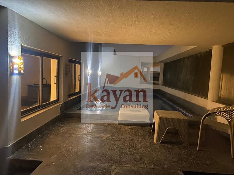 8 e25b792b-2c50-48ed-bdf8-14204934eb8f. jpg