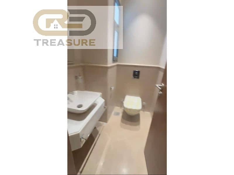 9 WhatsApp Image 2025-12-28 at 1.56. 17 PM (7). jpg