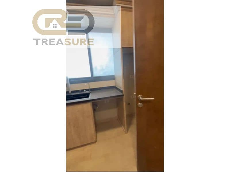 10 WhatsApp Image 2025-12-28 at 1.56. 17 PM (8). jpg