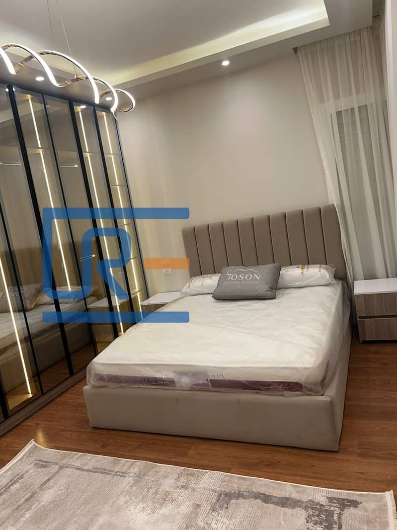 4 0db8ee36-5536-48e5-a95f-59430b0e226b. jpeg