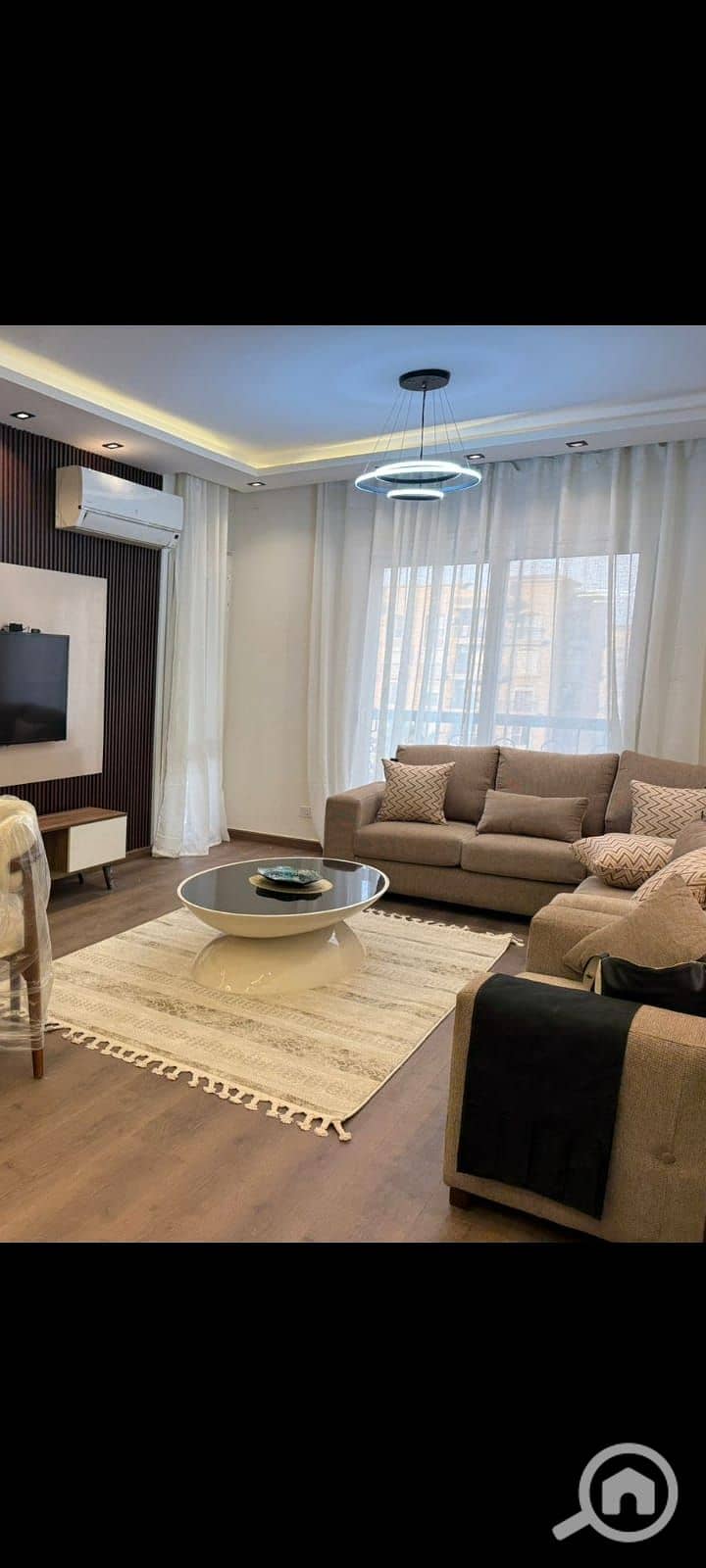 2 962bbe66-b70a-4d50-8ad9-9d65a105f0d2. jpeg