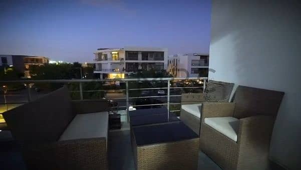 8 Screenshot_1-2-2026_131432_web. whatsapp. com. jpeg