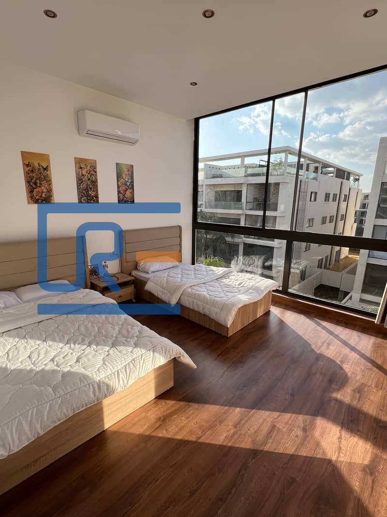 6 85c835ac-14ab-49c3-941b-dd19ea0d53fe. jpg