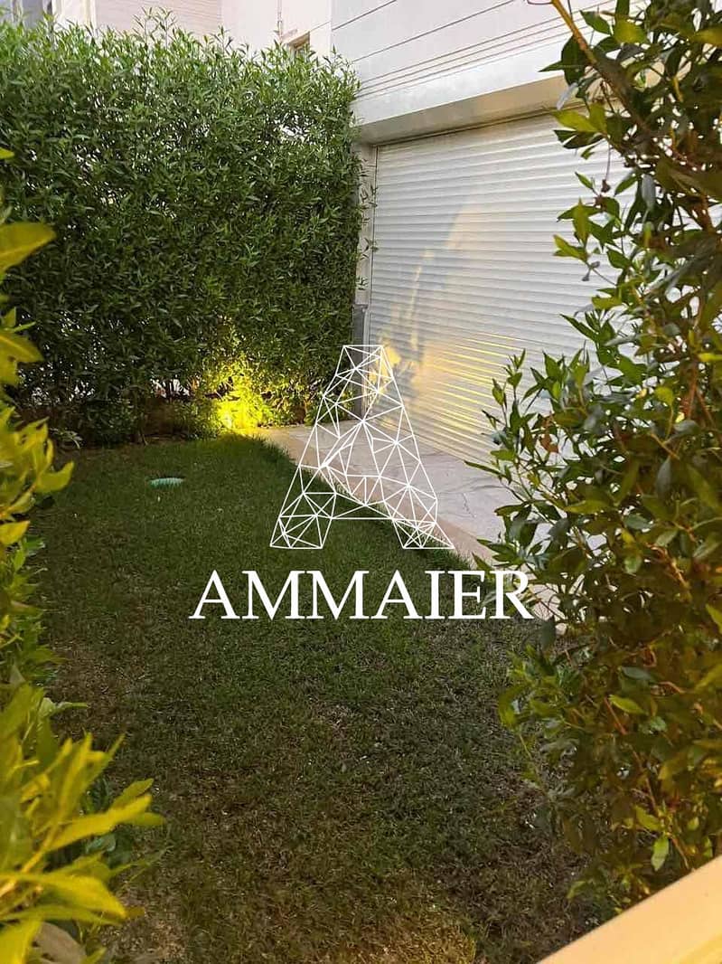 4 4c44282b-f20d-4cb2-8201-107db1b5b47f. jpg