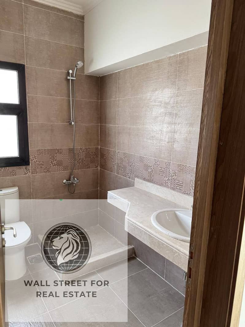 8 605696962_845463431435282_4869107972182753641_n. jpg