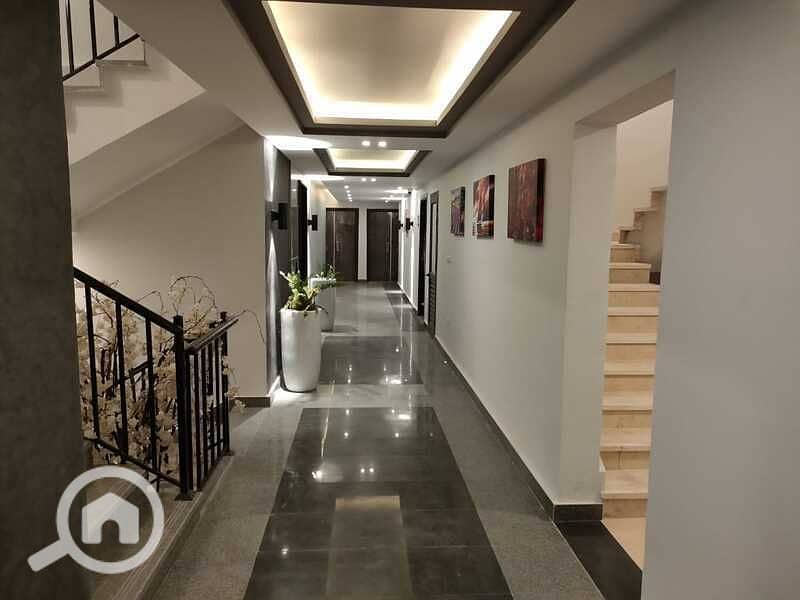 9 76669cca-67f3-4586-93d6-8066530226a7. jpg