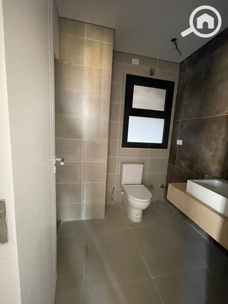 19 WhatsApp Image 2025-09-22 at 3.04. 00 PM. jpeg