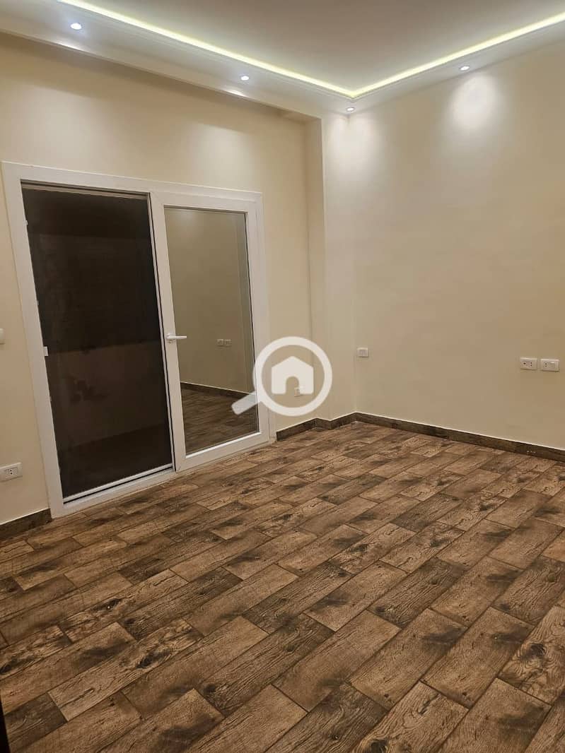 7 WhatsApp Image 2026-02-01 at 12.10. 27 PM. jpeg