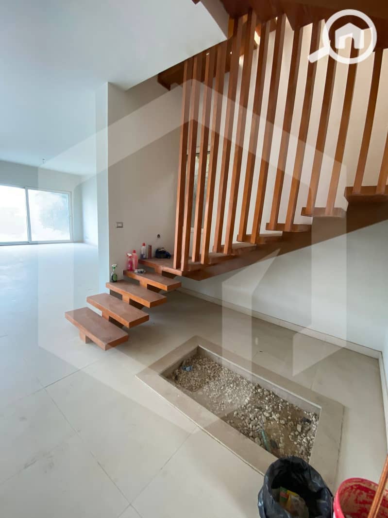 9 Woodville Palm Hills 9. jpg