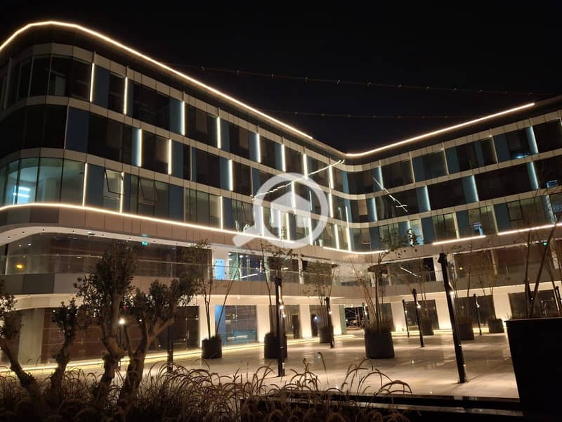 Office for sale in the heart of El Sheikh Zayed next to Islamic Center and near Arkan Plaza Mall - Widok 4