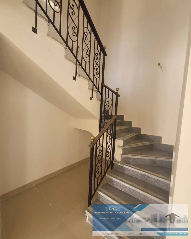 2 edf579d8-3ad9-4c65-ae4b-55f469bce029. jpg