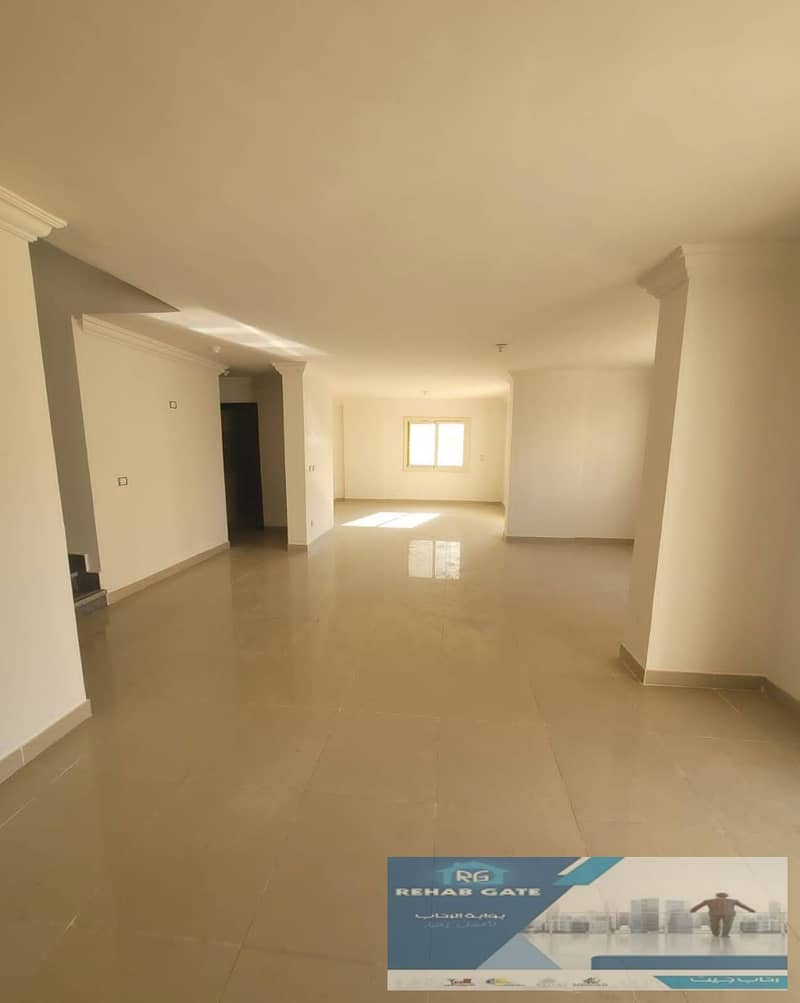 10 8d2b208d-826f-445c-8233-a33ffda4caad. jpg