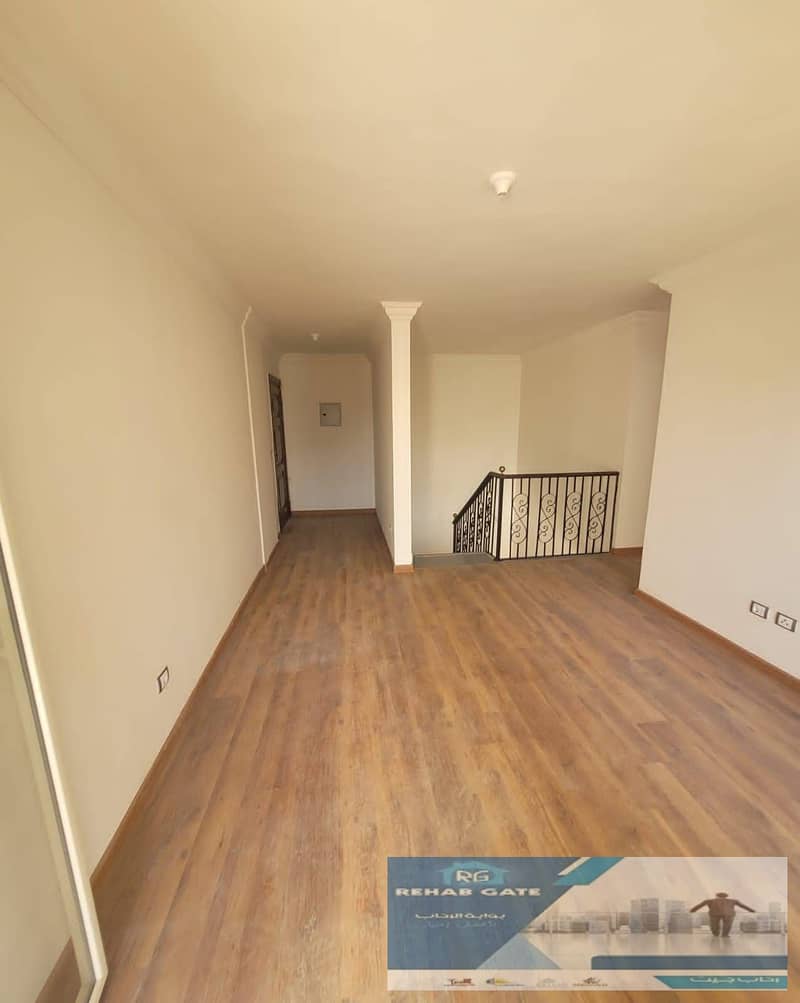 23 f069850e-de44-4c3f-a514-bb882d3f6845. jpg