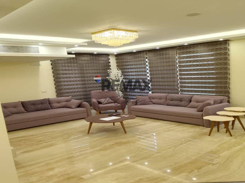 9 da94fb79-cbfe-419d-ac8b-eaa62d3fa175. jpg