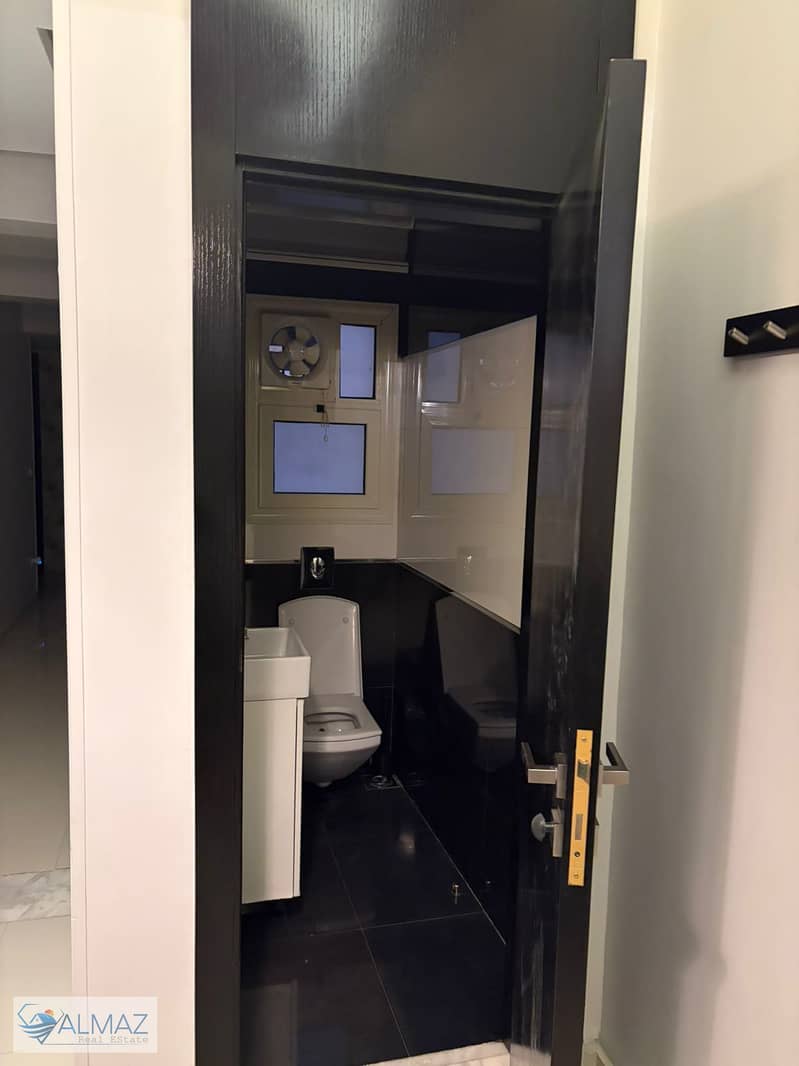 9 WhatsApp Image 2026-02-01 at 1.30. 18 PM. jpeg