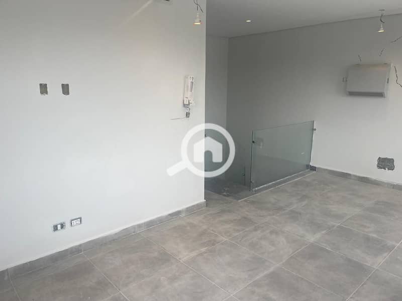 5 WhatsApp Image 2026-02-01 at 12.02. 14 PM. jpeg