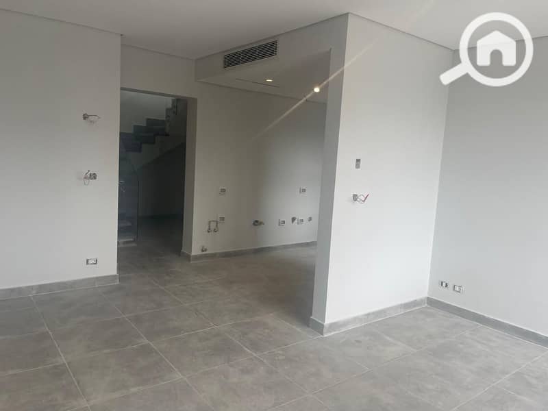 7 WhatsApp Image 2026-02-01 at 12.02. 16 PM (1). jpeg