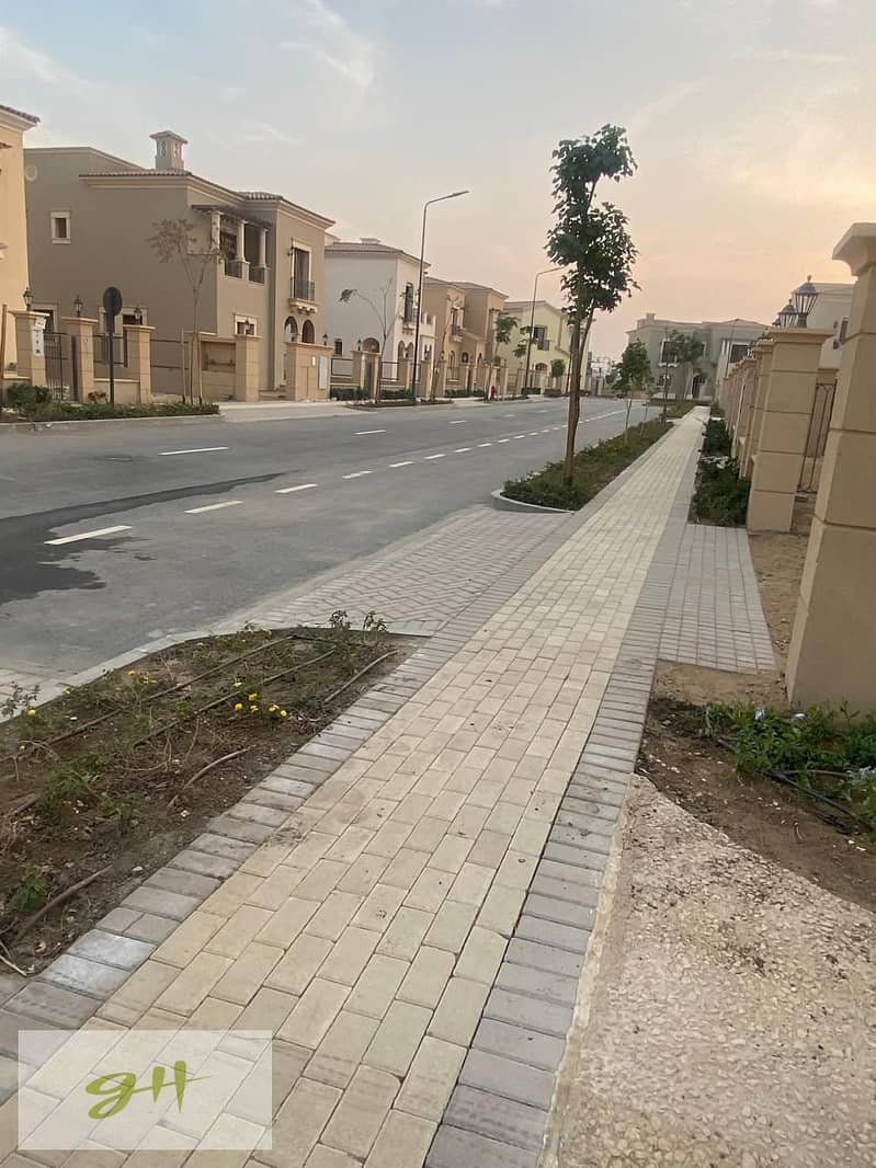 17 fb4a2585-bd41-4df7-b593-189426cfc56c. jpg