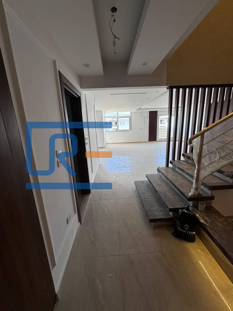 6 18ca4a00-f064-4797-b048-bab183170e31. jpg