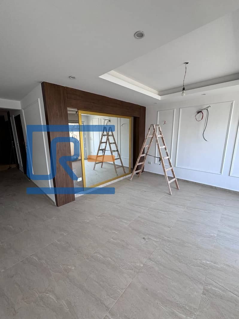 15 fb4dd466-3abc-4b92-929a-656a9a642d49. jpg