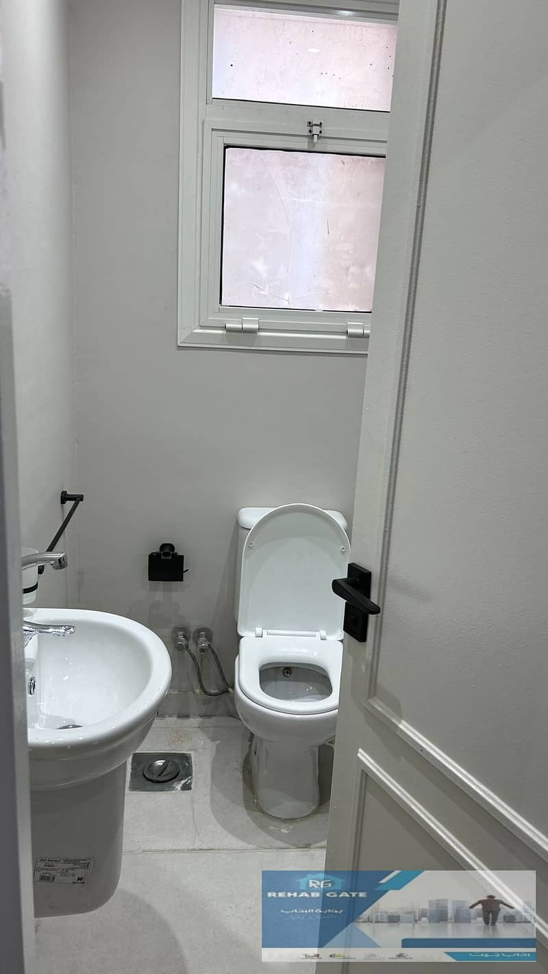 3 1 - Copy - Copy - Copy (2). jpeg