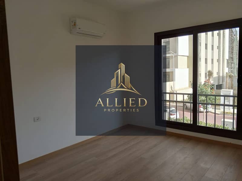 4 WhatsApp Image 2026-02-01 at 1.58. 23 PM (2). jpeg