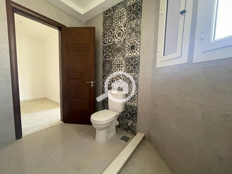 10 WhatsApp Image 2026-02-01 at 2.01. 23 PM (2). jpeg