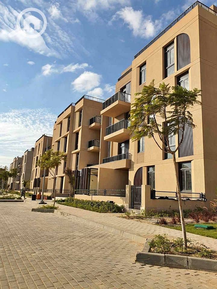 10 594064871_861520433482000_7979618457218827614_n. jpg