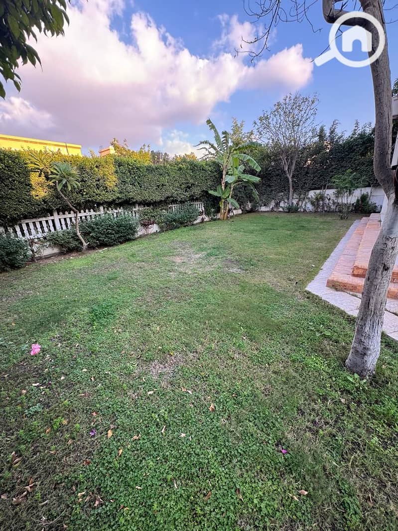 15 a83639b6-cc3e-46d9-af11-d91a44178baa. jpg