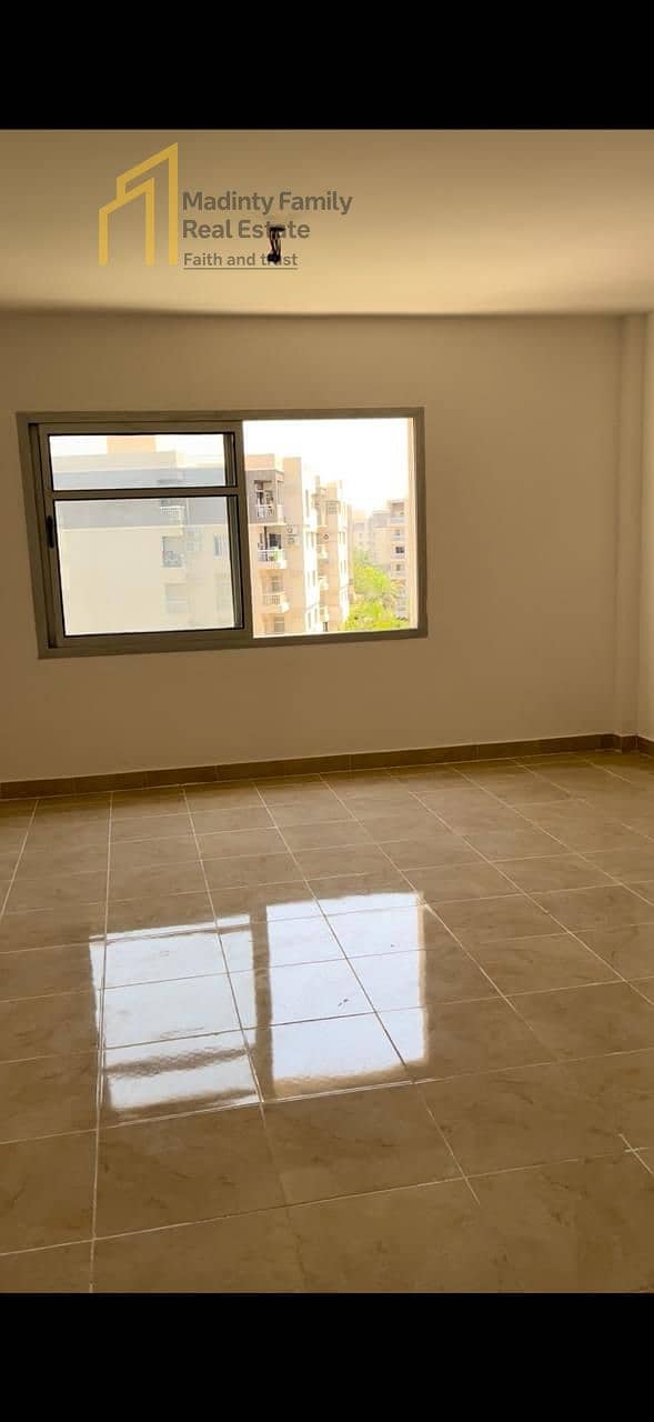 4 3c7597ac-ae29-416c-b2ca-90a9a80c237f. jpg