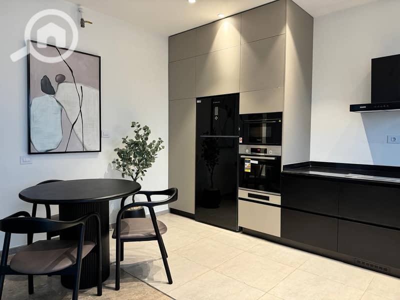 6 WhatsApp Image 2025-01-22 at 1.23. 22 AM. jpeg