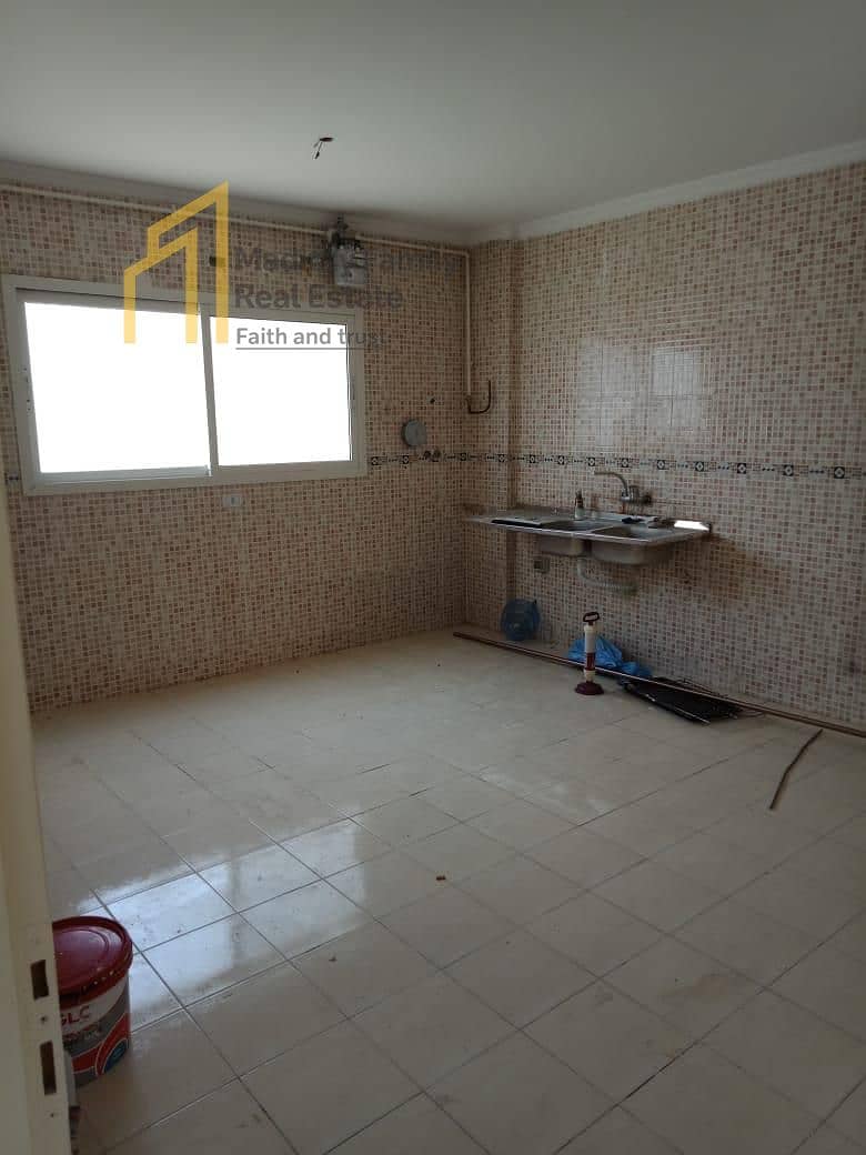 9 32f5bfac-7113-4e53-9922-9d36aa1468e3. jpg