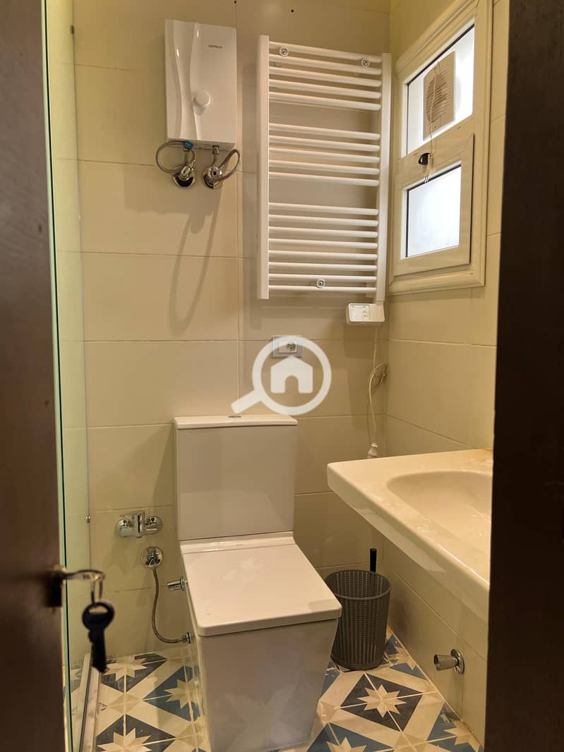 3 142b5960-82d4-40c5-9948-008a4e596233. jpg