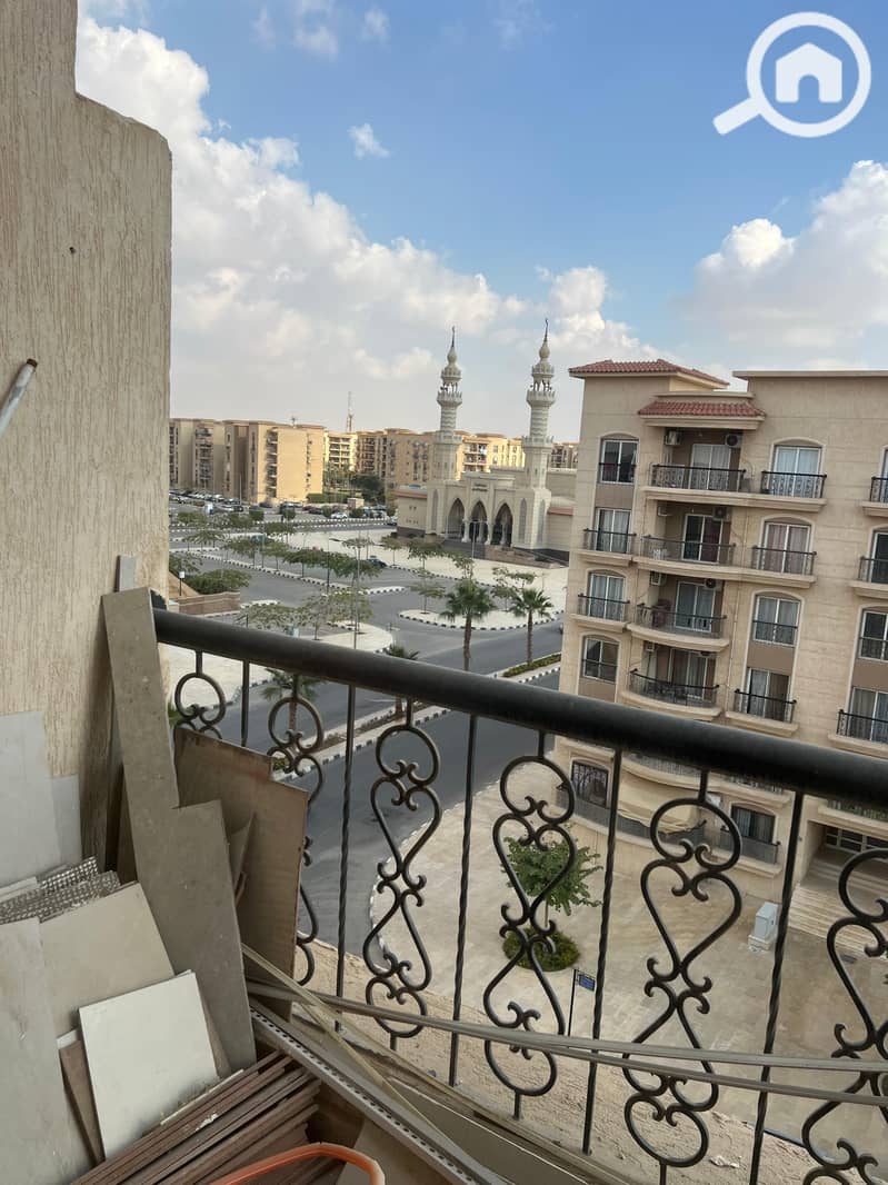 9 f084a328-b2d3-4b31-86bf-4a2c55c34325. jpg