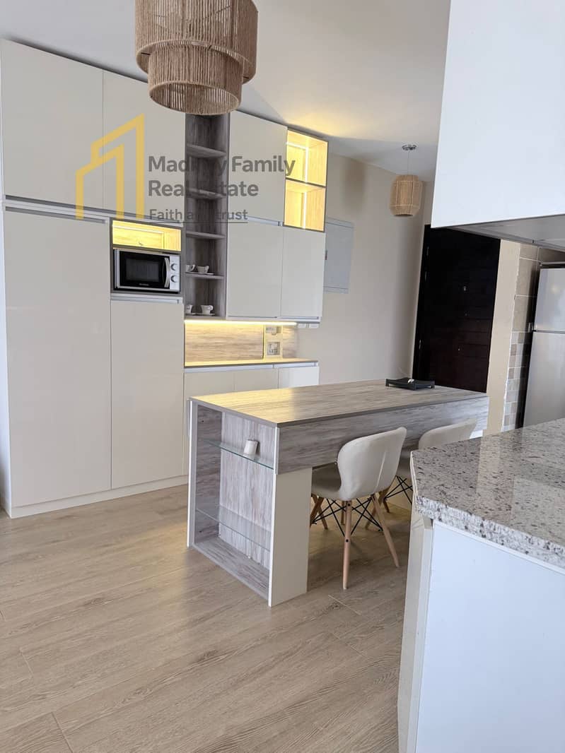 3 583b822c-6964-4d04-91bf-8c1515c807c5. jpg