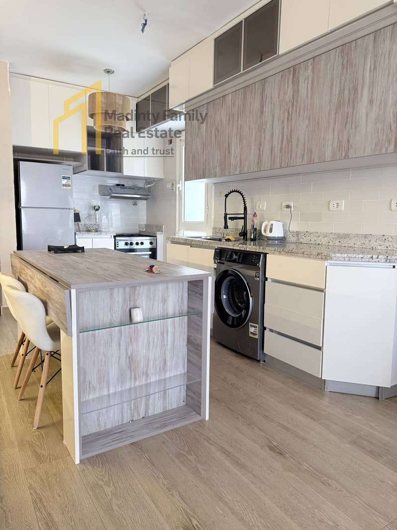 7 70a47147-d7a8-48d5-af7d-560656198a10. jpg