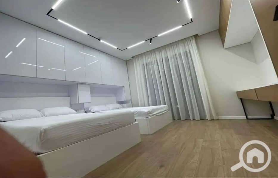 5 8183076-6314ao_1400x900. jpg