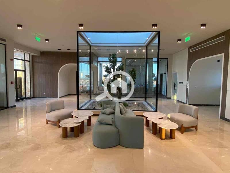 6 3ea486bb-f31f-43fd-a46d-2608fa6f4e29. jpg