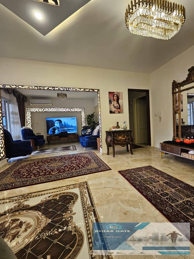 10 bad0b33e-75c4-4918-ad1c-4fa07e1097a9. jpg