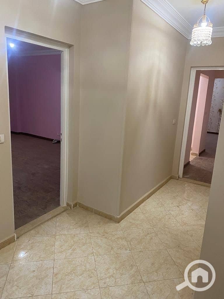 9 c51ead95-bbd3-4be7-acc4-09607c1550ce. jpg