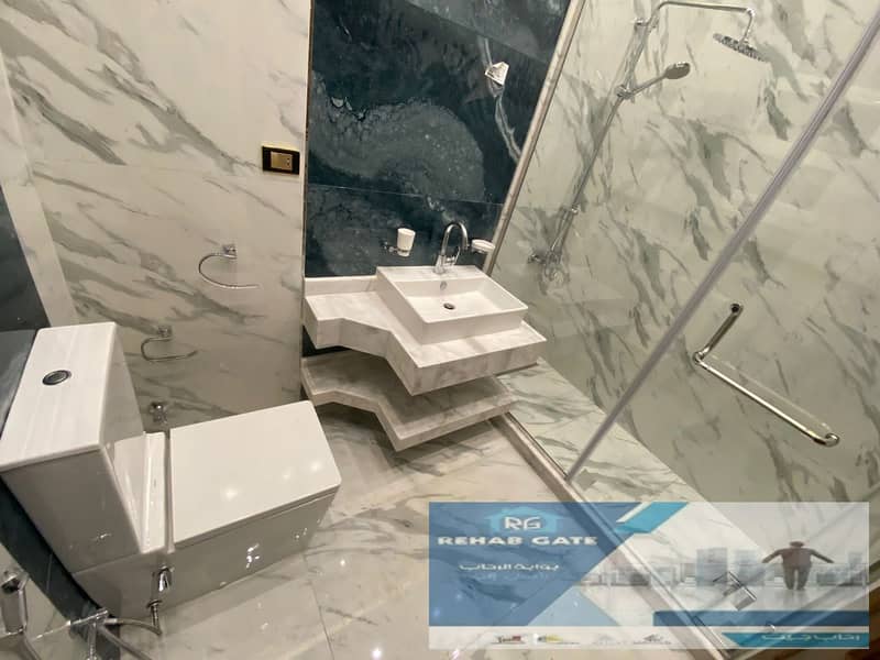 7 ba814624-61db-4ee4-a296-47a7d7994e69. jpg