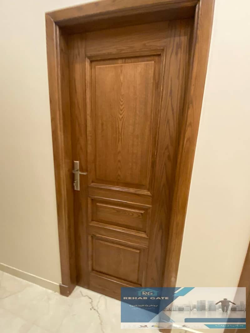 25 efc81dca-5aff-4d6e-89b1-a35e101ae19f. jpg