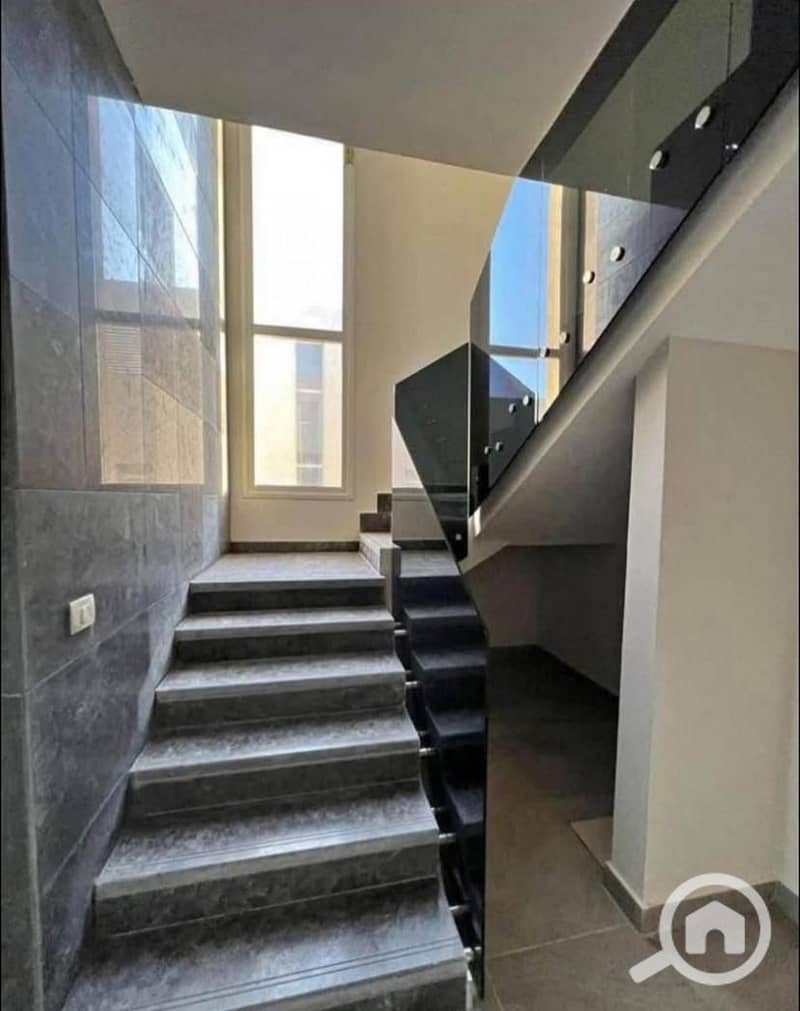 6 WhatsApp Image 2025-12-20 at 2.57. 08 PM (3). jpeg