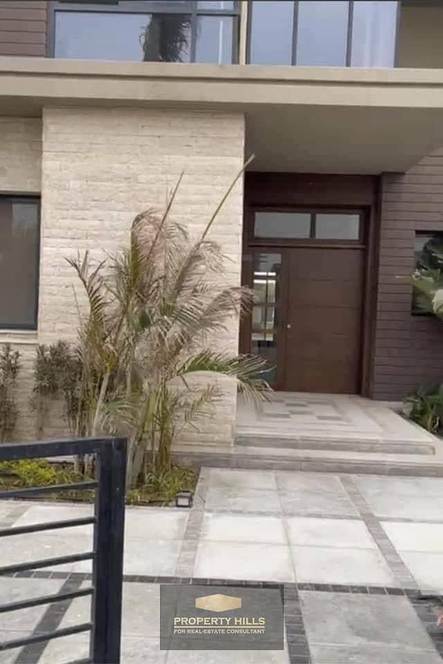 12 a45c767b-694c-44a3-807c-a55286e7569d. jpg