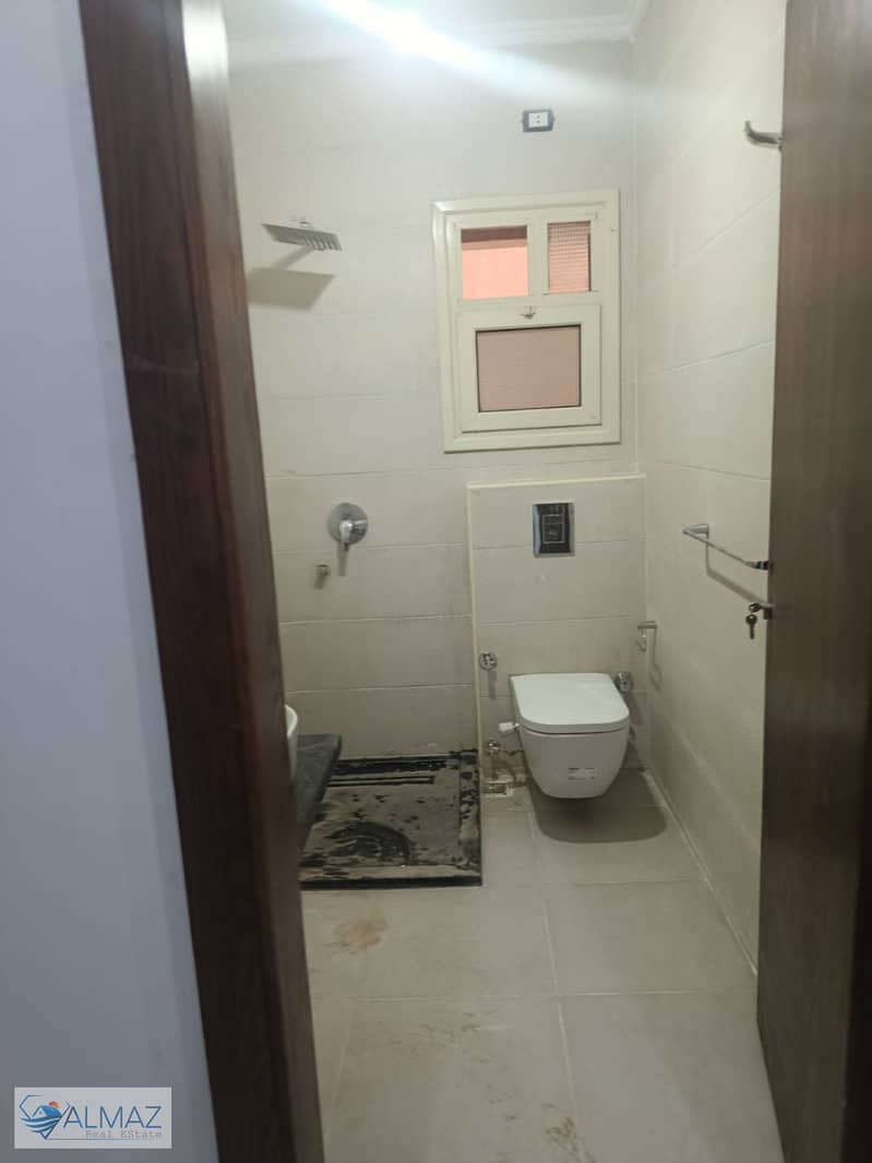 8 WhatsApp Image 2026-02-01 at 1.45. 24 PM (1). jpeg