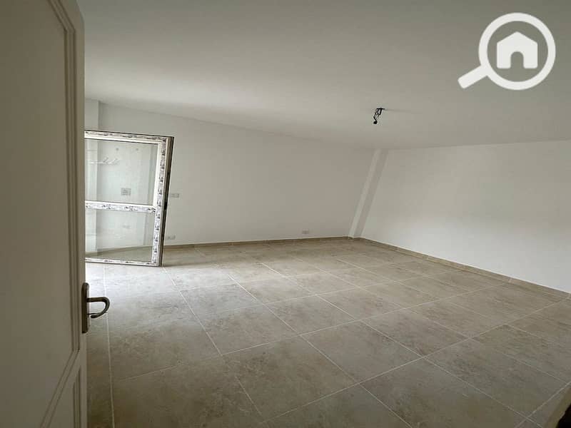 4 WhatsApp Image 2023-05-08 at 3.14. 40 PM (1). jpeg