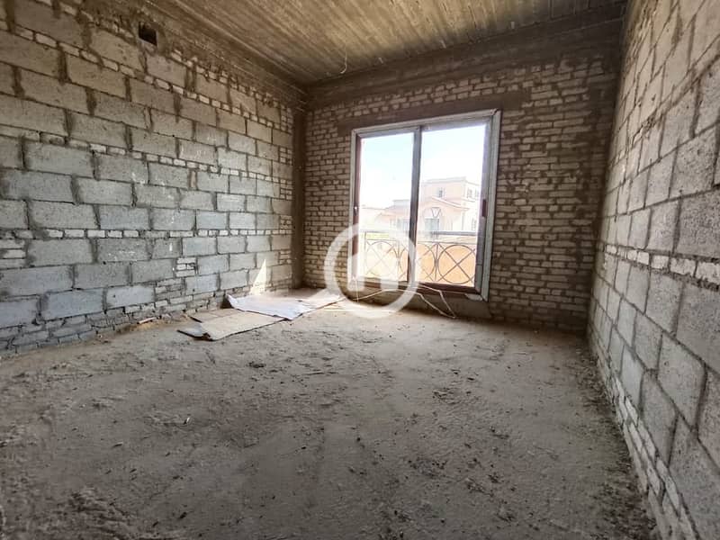 5 ee81decf-36f5-4756-8e19-b96a89afee46. jpg